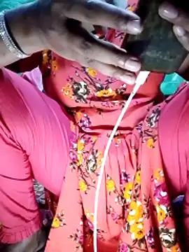 Snapshot of Mistompa24 chatting on 26, 11, 2025 Mistompa24 online show from 26, 11, 2025