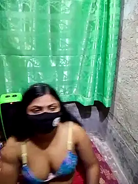 Snapshot of Mistompa24 chatting on 2, 12, 2025 Mistompa24 online show from 2, 12, 2025