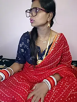 Snapshot of Mohini_Josh069 chatting on 11, 9, 2025 Mohini Josh069 online show from 11, 9, 2025