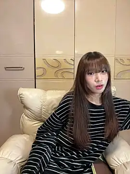 Snapshot of ANZ5201 chatting on 11, 10, 2025 ANZ5201 online show from 11, 10, 2025