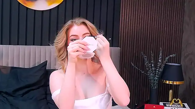 MilanaCeleste online show from 20, 2, 2026