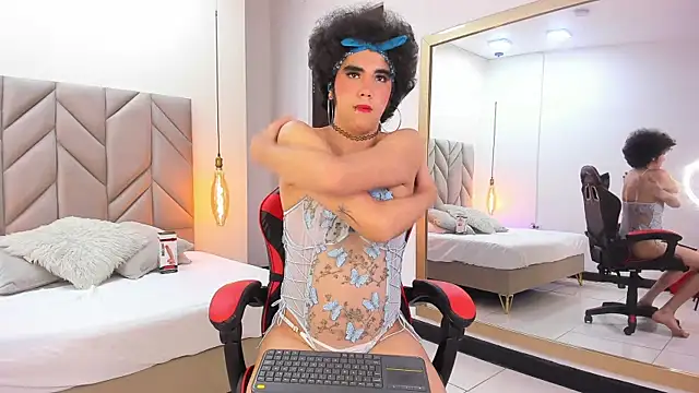 KheylerTomphson online show from 21, 10, 2025