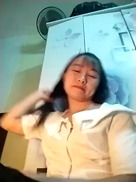   Sasulq   online show from 18, 9, 2025