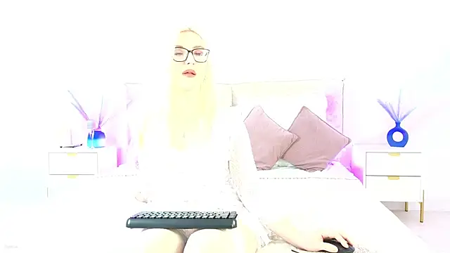 Jules night online show from 11, 10, 2025