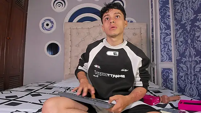 Snapshot of Dani_rivass chatting on 24, 10, 2025 Dani rivass online show from 24, 10, 2025