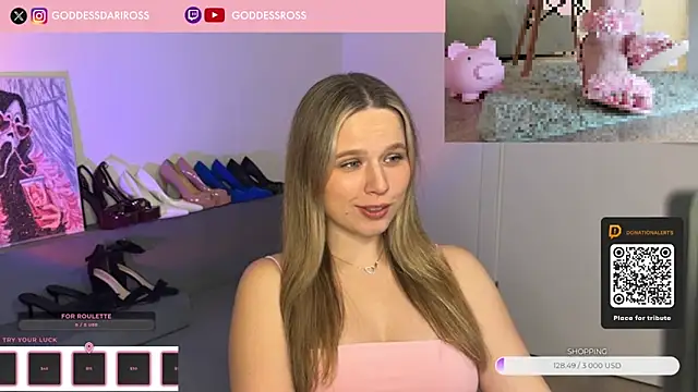 Snapshot of GoddessRoss chatting on 14, 11, 2025 GoddessRoss online show from 14, 11, 2025