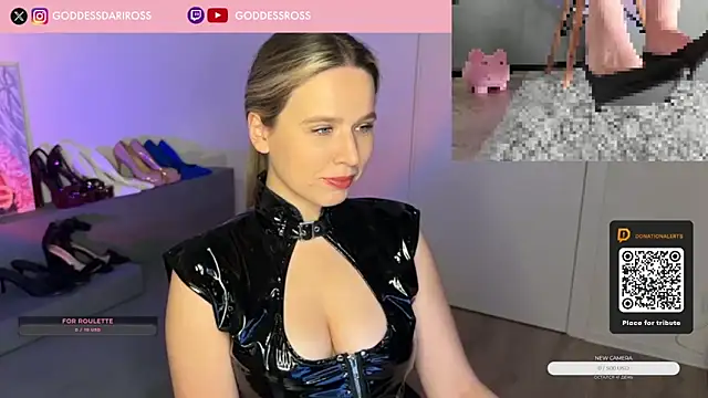 Snapshot of GoddessRoss chatting on 20, 11, 2025 GoddessRoss online show from 20, 11, 2025