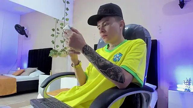 Nascary Fox online show from 16, 11, 2025