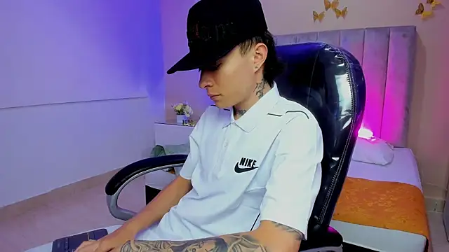 Nascary Fox online show from 22, 2, 2026