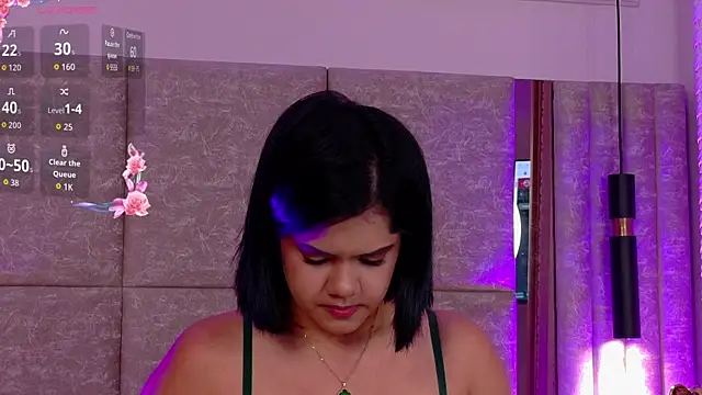 Martina-Roberts- online show from 15, 10, 2025