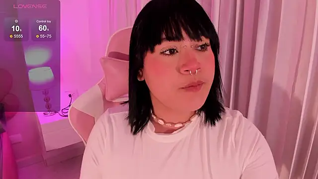 mia yeager online show from 4, 2, 2026