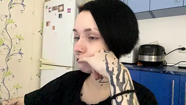 CandaceBlaze online show from 20, 10, 2025