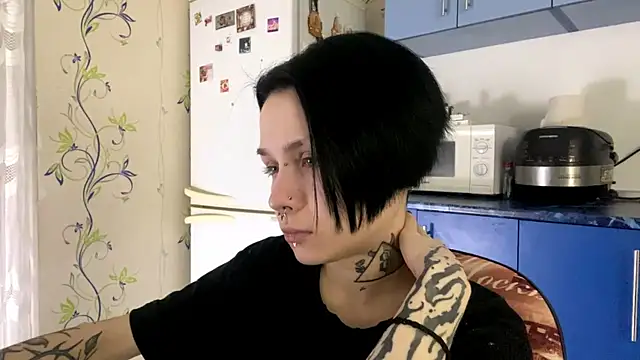 CandaceBlaze online show from 28, 10, 2025