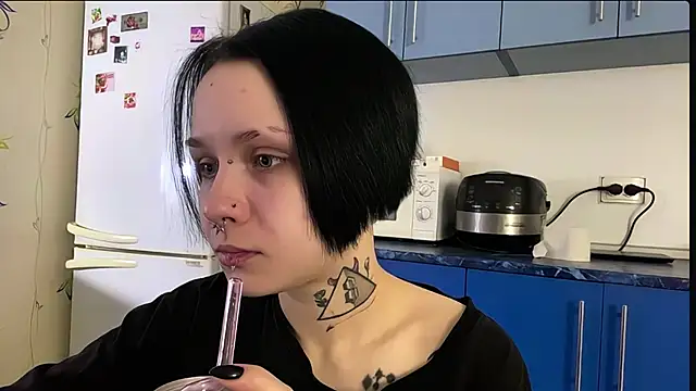 CandaceBlaze online show from 22, 11, 2025