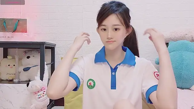 Snapshot of marina-cutegirll chatting on 7, 10, 2025 marina-cutegirll online show from 7, 10, 2025