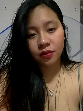 Snapshot of maianhcute chatting on 2, 10, 2025 maianhcute online show from 2, 10, 2025