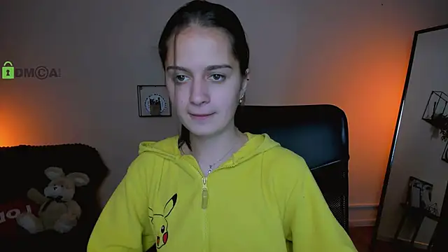 Snapshot of talia_seduce chatting on 1, 10, 2025 talia seduce online show from 1, 10, 2025