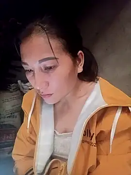 Snapshot of YAYAA-502 chatting on 11, 11, 2025 YAYAA-502 online show from 11, 11, 2025