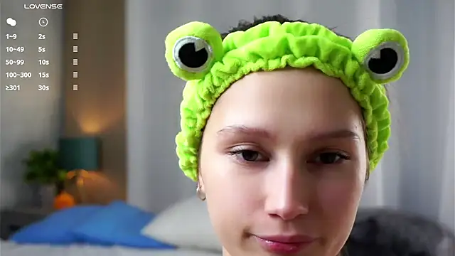 MelaniSeiver online show from 21, 11, 2025