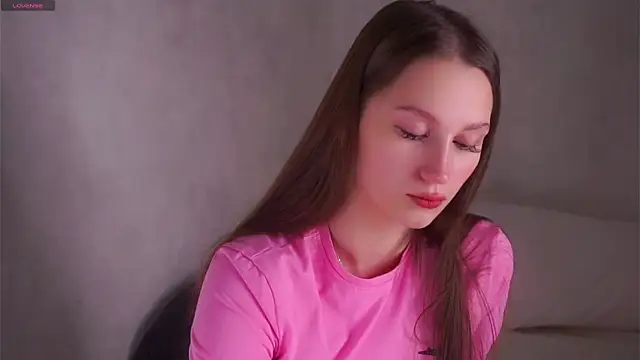 Snapshot of MelaniSeiver chatting on 12, 2, 2026 MelaniSeiver online show from 12, 2, 2026