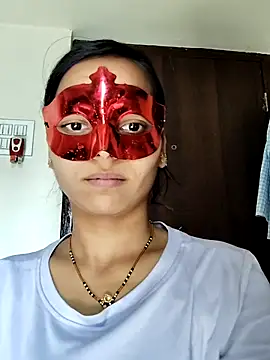 Snapshot of Savita2310 chatting on 17, 12, 2025 Savita2310 online show from 17, 12, 2025