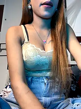 Snapshot of liza_0099 chatting on 16, 12, 2025 liza 0099 online show from 16, 12, 2025