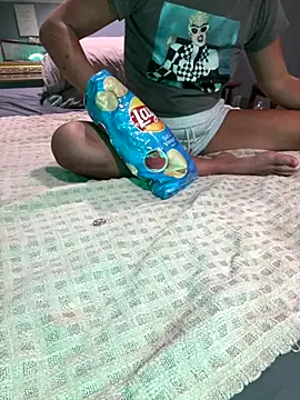 Snapshot of Stretchmeslowly chatting on 18, 9, 2025 Stretchmeslowly online show from 18, 9, 2025