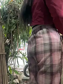 Snapshot of Clara8899 chatting on 18, 11, 2025 Clara8899 online show from 18, 11, 2025