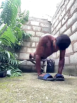 Snapshot of Makemecum634941 chatting on 11, 10, 2025 Makemecum634941 online show from 11, 10, 2025