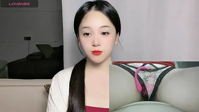 woaiqinqin online show from 17, 9, 2025