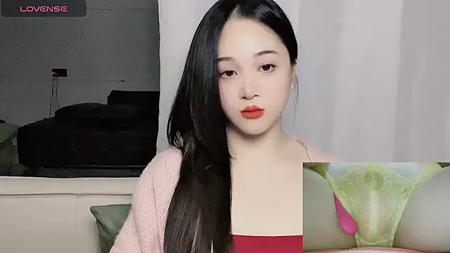 woaiqinqin online show from 4, 12, 2025