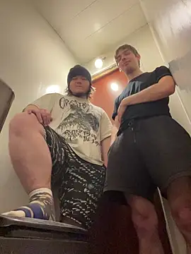 desiredude9 online show from 17, 2, 2026