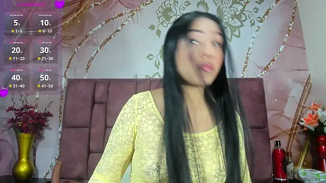 luna maisonn online show from 17, 1, 2026