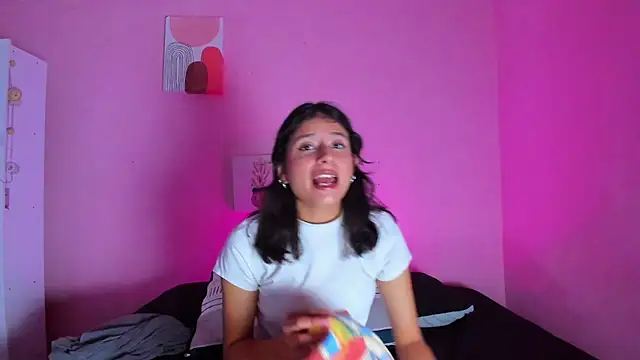 Georgina Ferri  online show from 1, 11, 2025