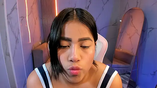 Victoria b  online show from 10, 10, 2025