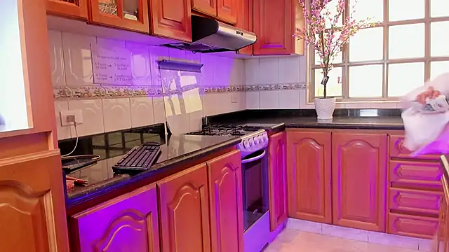 celeste contreras online show from 15, 11, 2025