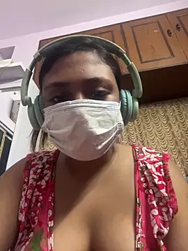 goodvibesonly44445 online show from 13, 3, 2026