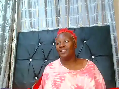 MelaninBunii online show from 25, 9, 2025