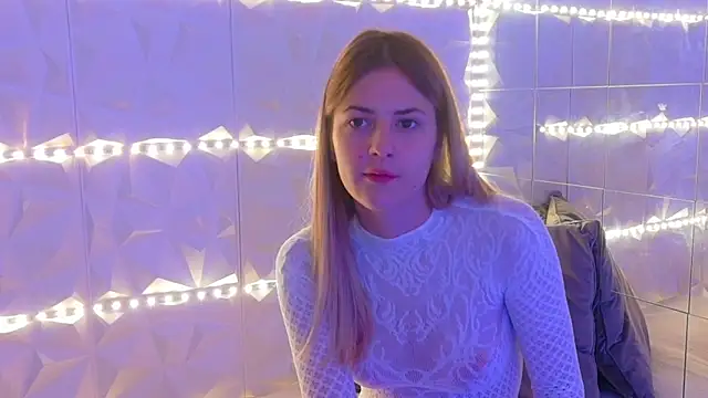 Snapshot of Aishha_ chatting on 13, 11, 2025 Aishha online show from 13, 11, 2025