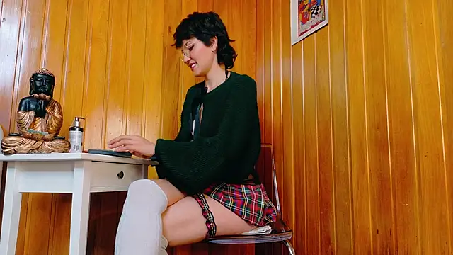 Snapshot of Zafiro_Gem_ chatting on 21, 10, 2025 Zafiro Gem online show from 21, 10, 2025