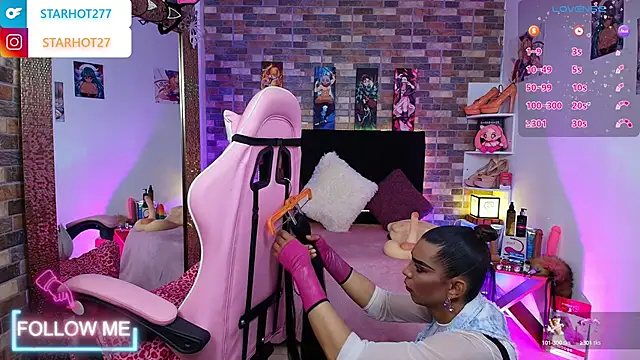 Starhott  online show from 2, 10, 2025
