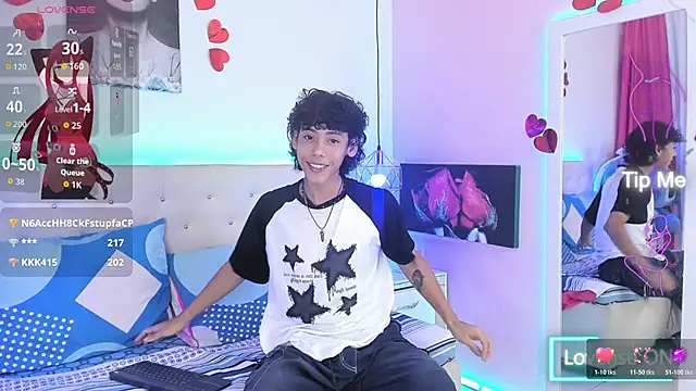 Snapshot of Thedoll_ethan7 chatting on 20, 10, 2025 Thedoll ethan7 online show from 20, 10, 2025