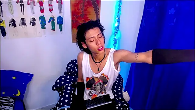 Snapshot of Thedoll_ethan7 chatting on 22, 11, 2025 Thedoll ethan7 online show from 22, 11, 2025