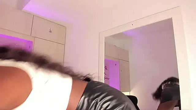 Stefannyevans  online show from 11, 2, 2026