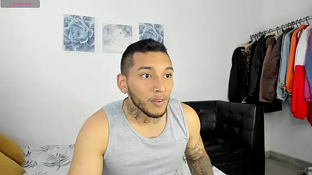 ArianaWil online show from 25, 9, 2025