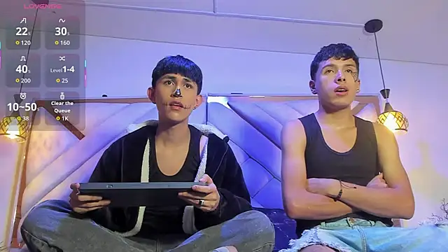 hoot boyss online show from 4, 10, 2025