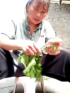 Mainay0033 online show from 18, 10, 2025