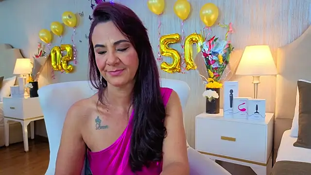 ScarleetJonson online show from 6, 2, 2026