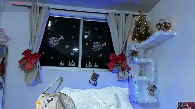 Selenafox 0 online show from 21, 11, 2025