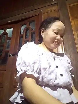 Snapshot of _YooY_ chatting on 12, 10, 2025 YooY online show from 12, 10, 2025